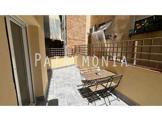 Alquiler Piso en Lluis marià vidal 43. Alquiler piso con terraza y 3 habitaciones en la font den fargue