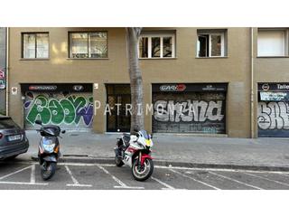 Location Local commercial  N/a. Local sicilia con vado