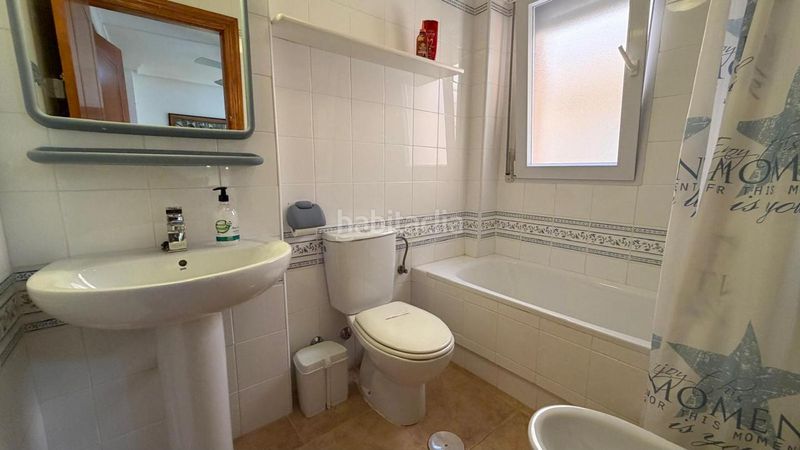 Foto e1b32aa5-8038-4d60-a9b0-33c2a3a613dd. Dúplex amb calefacció aparcament piscina a Tomás Maestre Manga del Mar Menor (La)