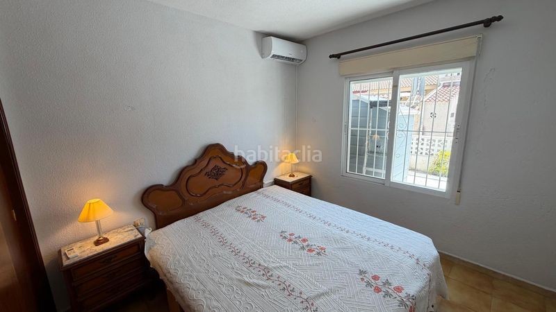 Foto b4a870fc-1930-4b26-ba0b-3a0c96ab487e. Dúplex amb piscina a Zona Carrefour - Urbanizaciones Torrevieja