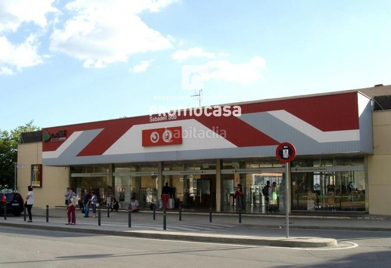 Foto 91617dfd-09de-4d69-9c8f-97439f654c36. Local commercial dans Creu de Barberà Sabadell