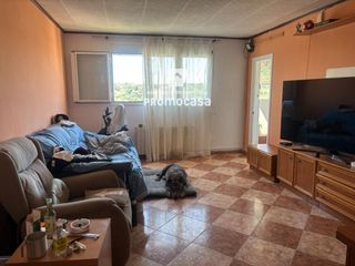Pis a Badia del Vall�s. Piso en muy buena zona para entrar a vivir
