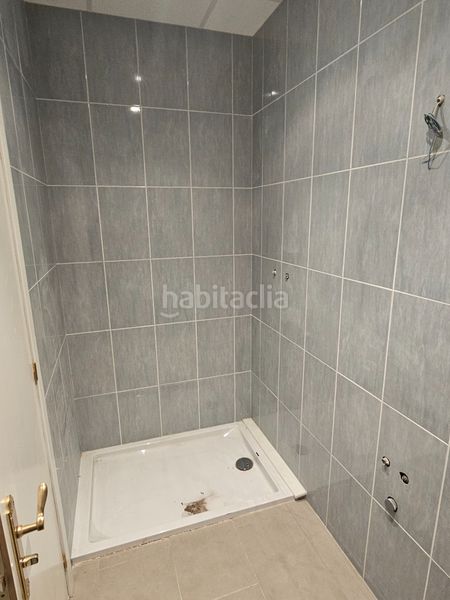 Foto 4fc80222-0ca4-4c84-af17-ba5d1a3f71c6. Edifici a Centre Figueres