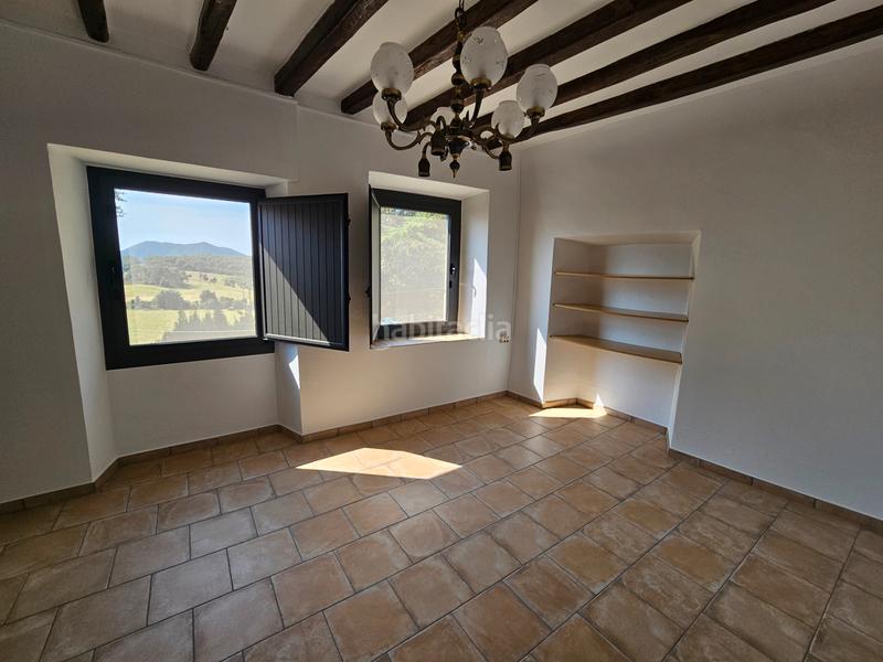 Foto 579d8e83-d6a9-4890-a879-c7f57a32c0b9. Alquiler masía casa rústica en alquiler en Maçanet de Cabrenys