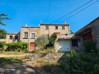 Location Mas à Maçanet de Cabrenys. Casa rústica en alquiler