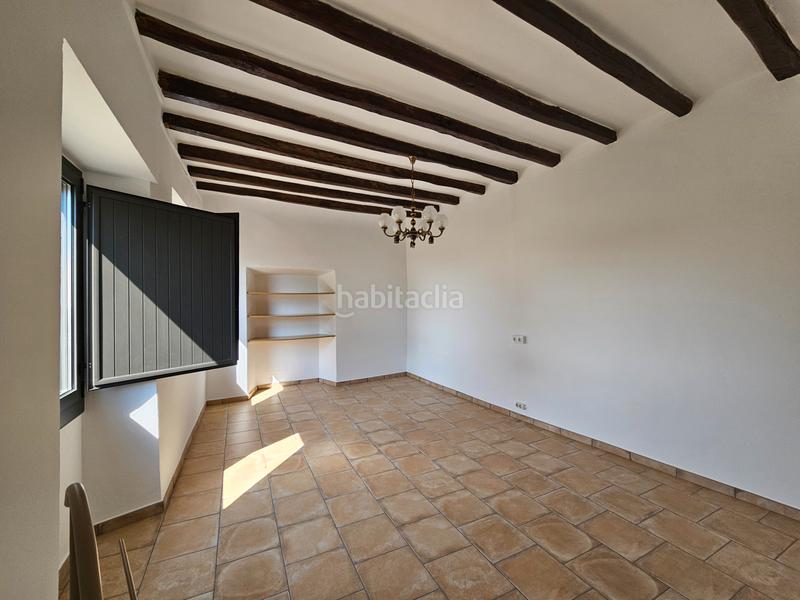Foto ffbb28c9-ce3d-4e15-9a45-e353f092c6b3. Alquiler masía casa rústica en alquiler en Maçanet de Cabrenys