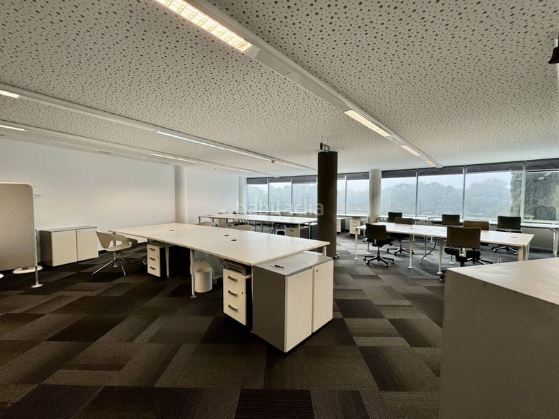 Foto bed68052-8cca-43af-a350-d859b1716d77. Rent office space with heating in Son Ferriol Palma de Mallorca