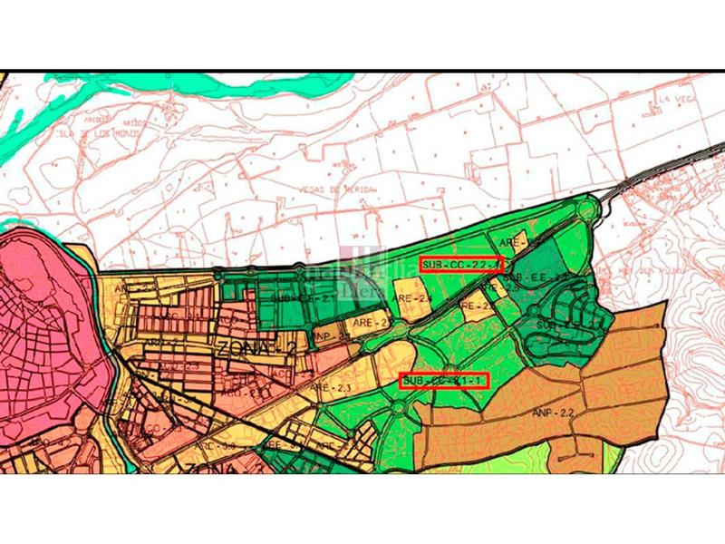 Foto e6e05224-f039-4dc1-8013-078847caf485. Finca rústica a madrid 38 a Carretera de Sevilla - Los Montitos Badajoz