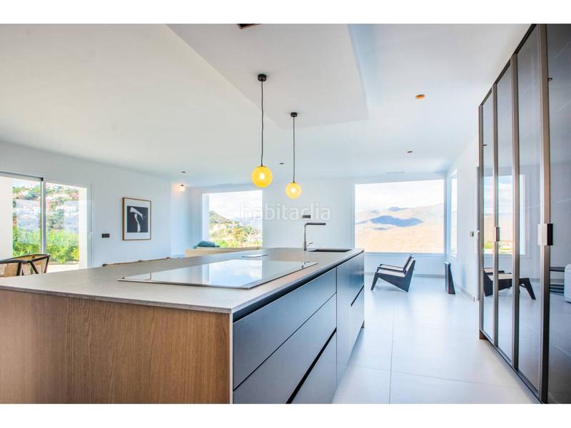 Foto 7974bd6e-e32e-4ab9-b556-67e79e418819. Maison avec chauffage parking piscine dans Santa María Marbella