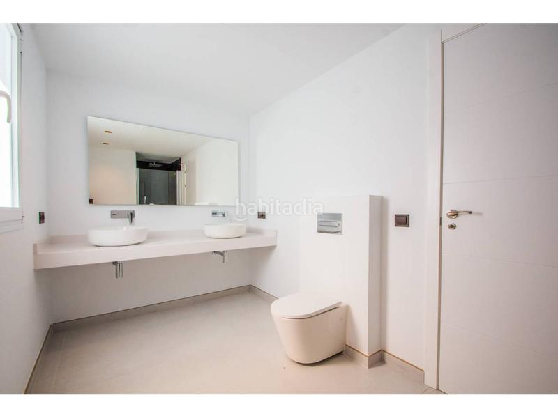 Foto ac0ab5cc-3e84-496e-b4bb-a33c3aebf33c. Maison avec chauffage parking piscine dans Santa María Marbella