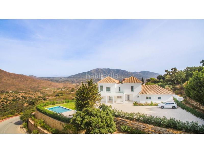 Foto cbe61bf5-9c9b-43d8-915e-6d530a1639e8. Maison avec chauffage parking piscine dans Santa María Marbella