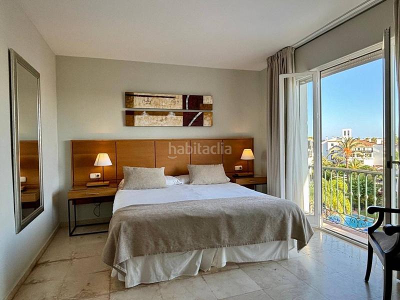 Foto 2a611844-e99f-4f3c-ade1-2743b55b0f9b. Piso en jardines de las golondrinas 1 club alanda en Marbella