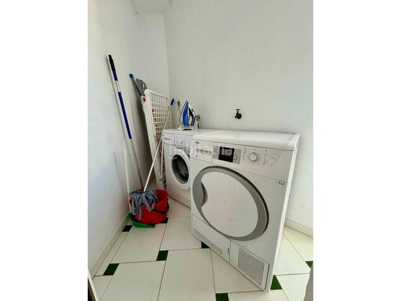 Foto 4e27636d-4ac2-41ba-98d1-bbea0033b5ed. Piso en jardines de las golondrinas 1 club alanda en Marbella