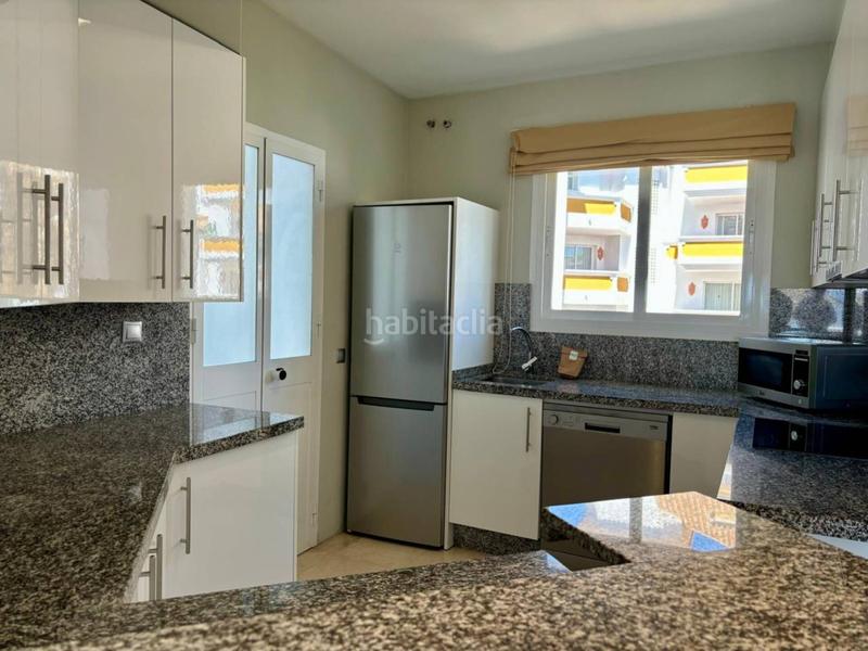 Foto a4f88168-5984-469f-99e5-dfc8ee7037c8. Piso en jardines de las golondrinas 1 club alanda en Marbella