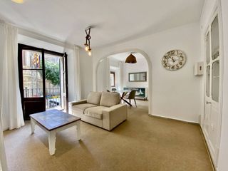 Location Appartement  Calle san bartolome. Piso en alquiler en cort