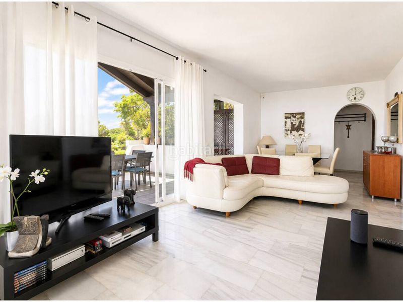 Foto e772575f-d8b0-4526-994f-7f630639eb97. Apartament a calle canarias 2 a La Mairena Ojén