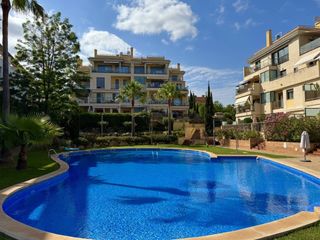 Location Appartement  Calle múrcia. Piso en alquiler en son rapinya zona colegios