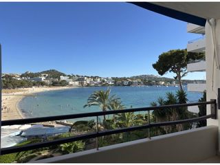 Rent Flat  Calle ramón de moncada. Exclusivo piso en primera línea de mar en santa ponsa con impres