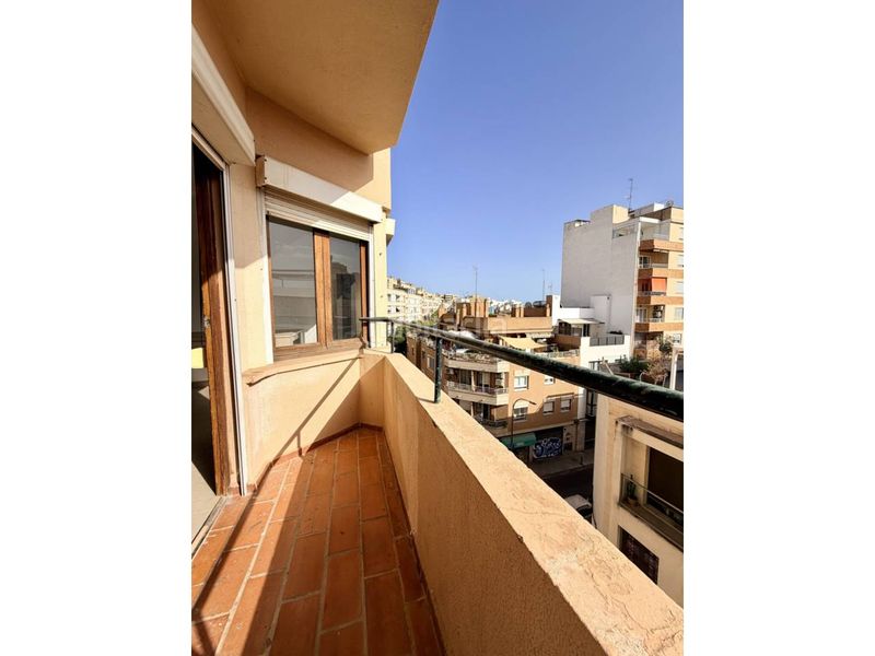 Foto badbde7e-1b79-479a-834f-8dc56b88948a. Pis amb calefacció aparcament a Santa Catalina Palma de Mallorca