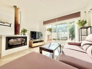 Chalet  Plaza son ceba. Chalet reformado en venta