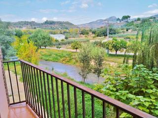 Etagenwohnung en Avenida villanueva 10. Piso vistas rio y montaa .