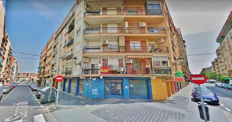 Foto f2cfbe86-5d60-4b6e-a039-996401823aae. Locale commerciale in carrer de santander 20 in L´Hort de Senabre Valencia
