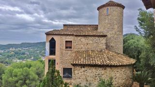 Xalet  Avinguda pic àguila pau. Sensacional chalet de lujo