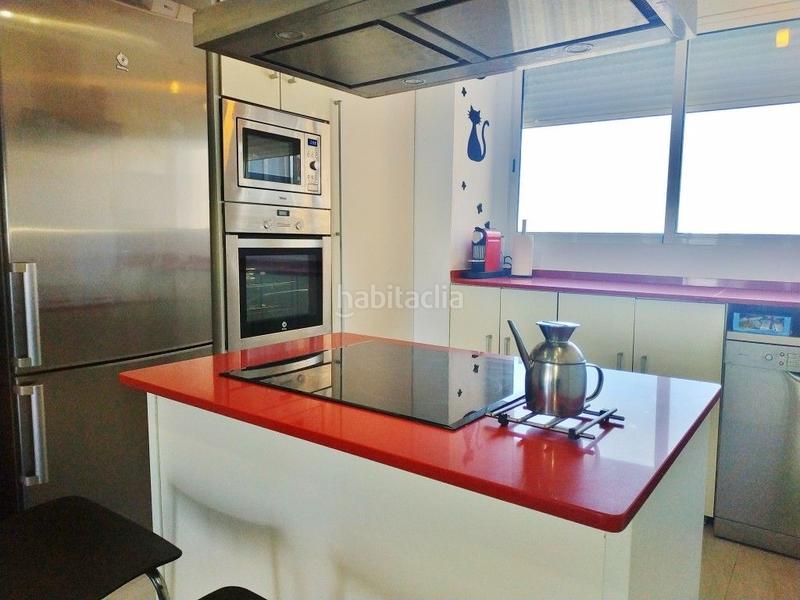 Foto 1045cebe-6d39-400b-bdb7-59564fcaf5da. Piccolo appartamento con parcheggio piscina in El Perellonet Valencia