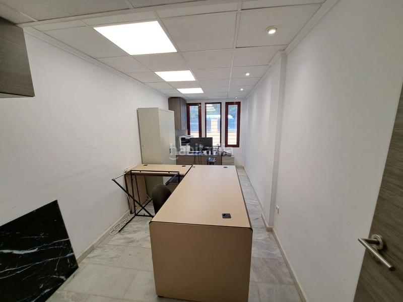 Foto 39767d87-2da2-46d4-bbc7-b9d27b934e75. Local commercial dans carrer del clot de la mota 37 dans Gandia