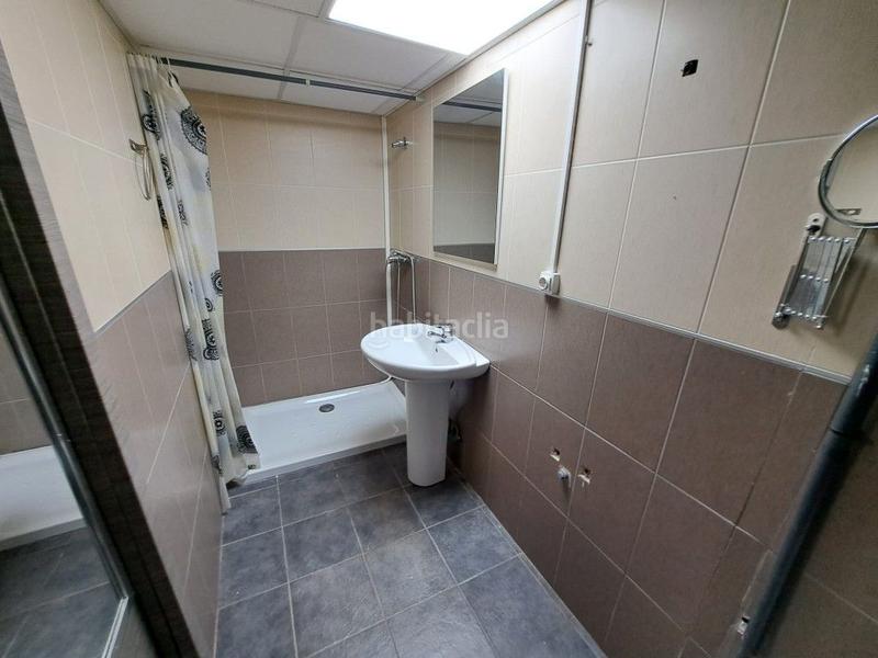 Foto e09a25ce-ebc3-4081-ae74-5ff6063c58f2. Local commercial dans carrer del clot de la mota 37 dans Gandia