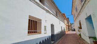 Casa  Calle san antonio. Bonita casa de pueblo (a reformar integral). negociable