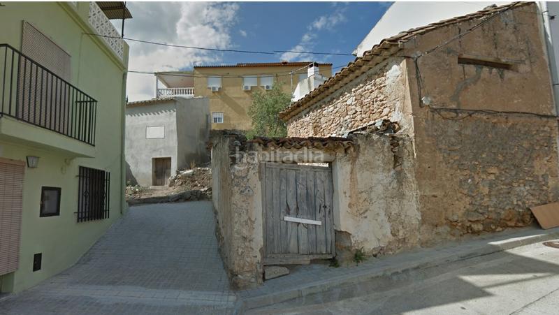 Foto eb1047ce-891e-4f69-8cab-57720d63ec72. Casa in Calles