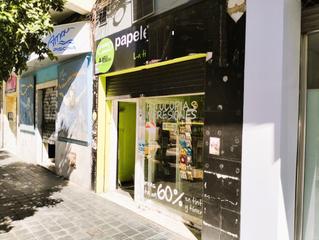 Lloguer Local Comercial  Carrer dels sants just i pastor. Alquiler de local en espectacular  zona comercial de ayora