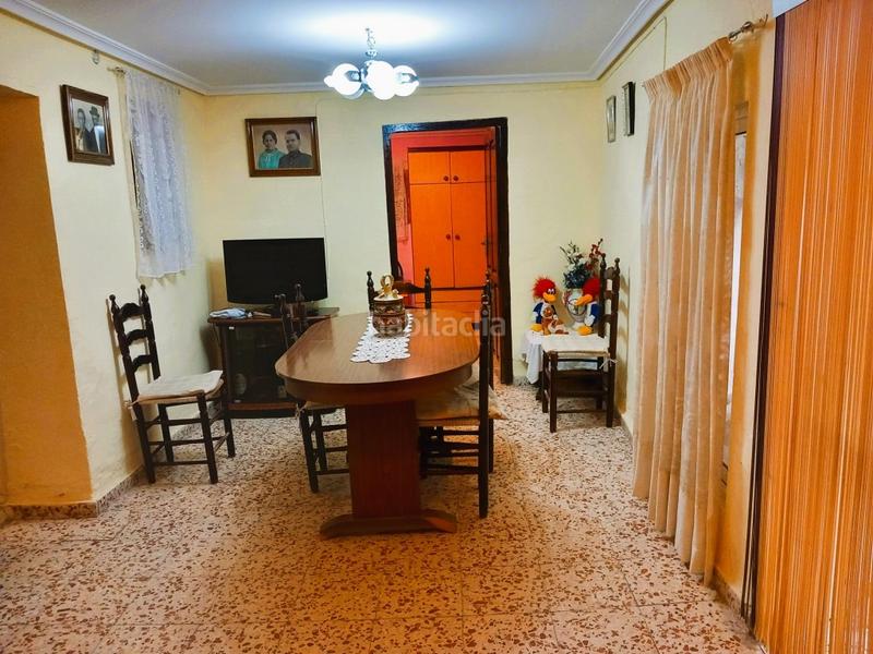 Foto 4640e988-d0a1-48f0-91c8-c7179e273465. Casa con camino in Calles