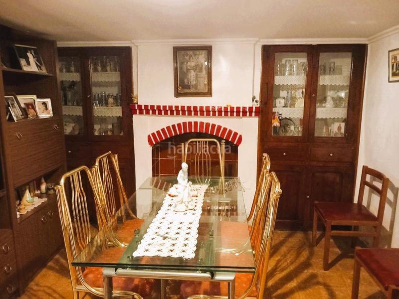 Foto 4c7ae367-2f6a-439b-b0d8-2359c3d54f36. Casa con camino in Calles