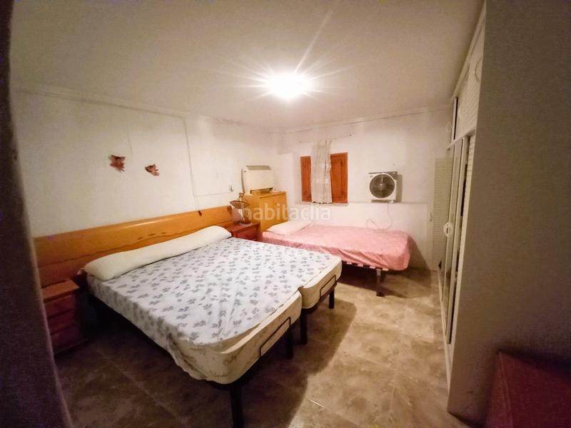 Foto 79c57ba4-5232-41de-89a3-0e9a5cc06cb0. Casa con camino in Calles