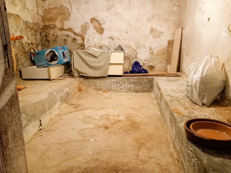 Foto a5e50b36-bf40-4ae1-bf1a-3e1571e3985a. Casa con camino in Calles