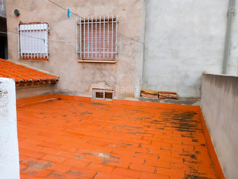 Foto c89527a6-ada3-4b61-aad2-49f9870e5fef. Casa con camino in Calles