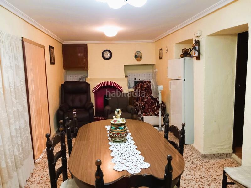 Foto df522801-ce37-4057-9877-e4ef9e7d8cf2. Casa con camino in Calles