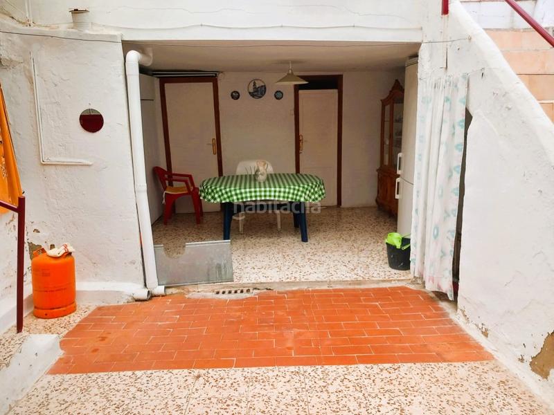 Foto e76e8e96-fe37-47ef-9188-a3dc17205b05. Casa con camino in Calles