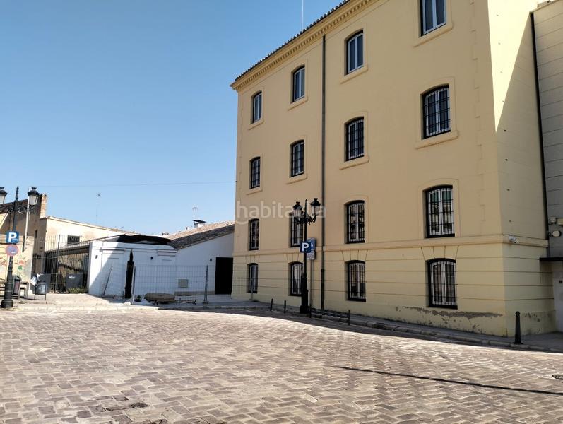 Foto 8dd7bb99-bc1e-48e6-8247-ff3bed3f1080. Terreno residenziale in carrer del doctor moliner 21 in Sueca