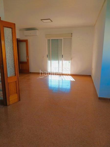 Foto 38cfc4e4-190f-4bc6-814b-c7af6642f30a. Xalet amb calefacció aparcament piscina a El Paraíso-Los Almendros Eliana (l´)