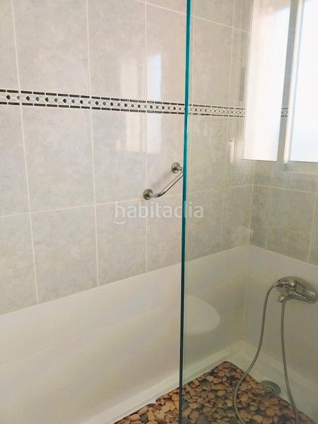 Foto 8599a860-64e2-4e3f-bd38-8d50de6bae1a. Xalet amb calefacció aparcament piscina a El Paraíso-Los Almendros Eliana (l´)