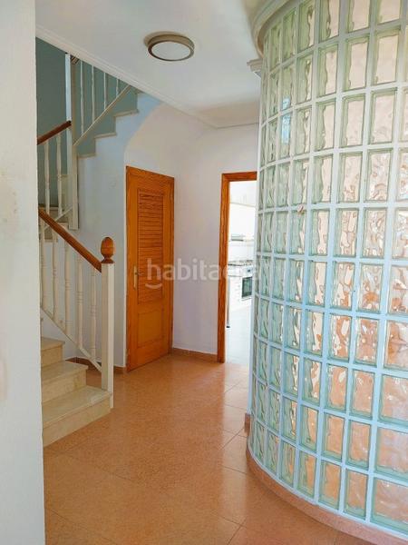 Foto ebfabf3e-abc7-4fb0-b713-2a545c2f3c46. Xalet amb calefacció aparcament piscina a El Paraíso-Los Almendros Eliana (l´)