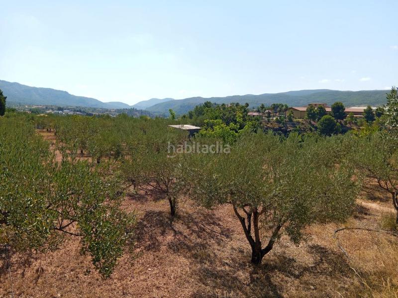 Foto 02edd11a-71ee-485e-94bf-d34879f7539b. Bauernhof mit kamin parking in Calles