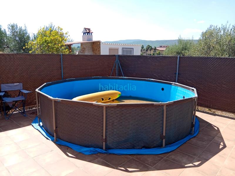 Foto aa3bb668-715a-4756-b087-11a745ddd4bd. Bauernhof mit kamin parking in Calles