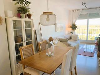 Pis a Albuixech. Fantástica vivienda seminueva construida en 2010.