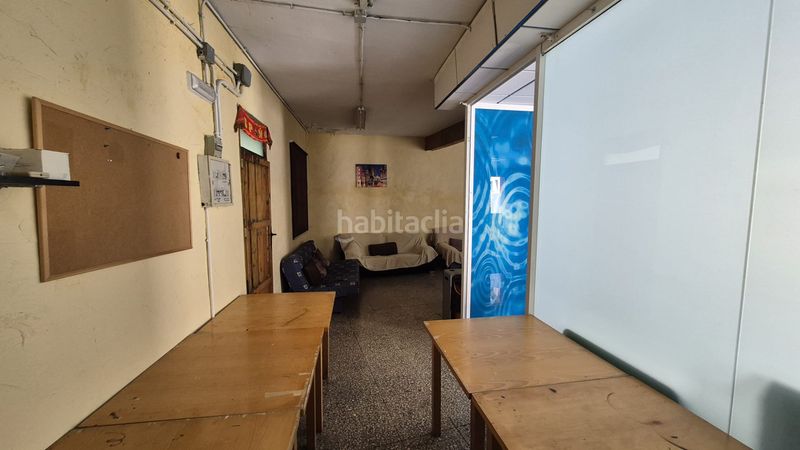 Foto 003b04f4-a4e6-4143-bad1-25fc032a5fa6. Local comercial en calle jacinto benavente 29 excelente y amplio local esquinero en Villena