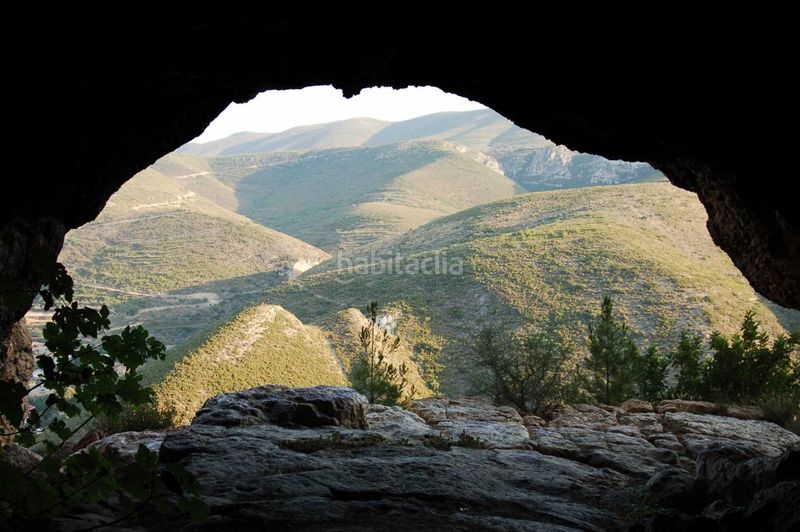 Foto cf10382e-6c99-4269-83de-decae55989e9. Casa amb xemeneia a Sot de Chera