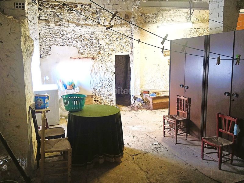 Foto b96383cb-d77b-456b-97a5-de6e95543aa7. Casa a Chulilla